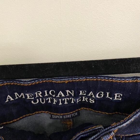 AMERICAN EAGLE OUTFITTERS Hi-Rise Shortie Shorts Super Stretch Size 2 - Picture 3 of 6